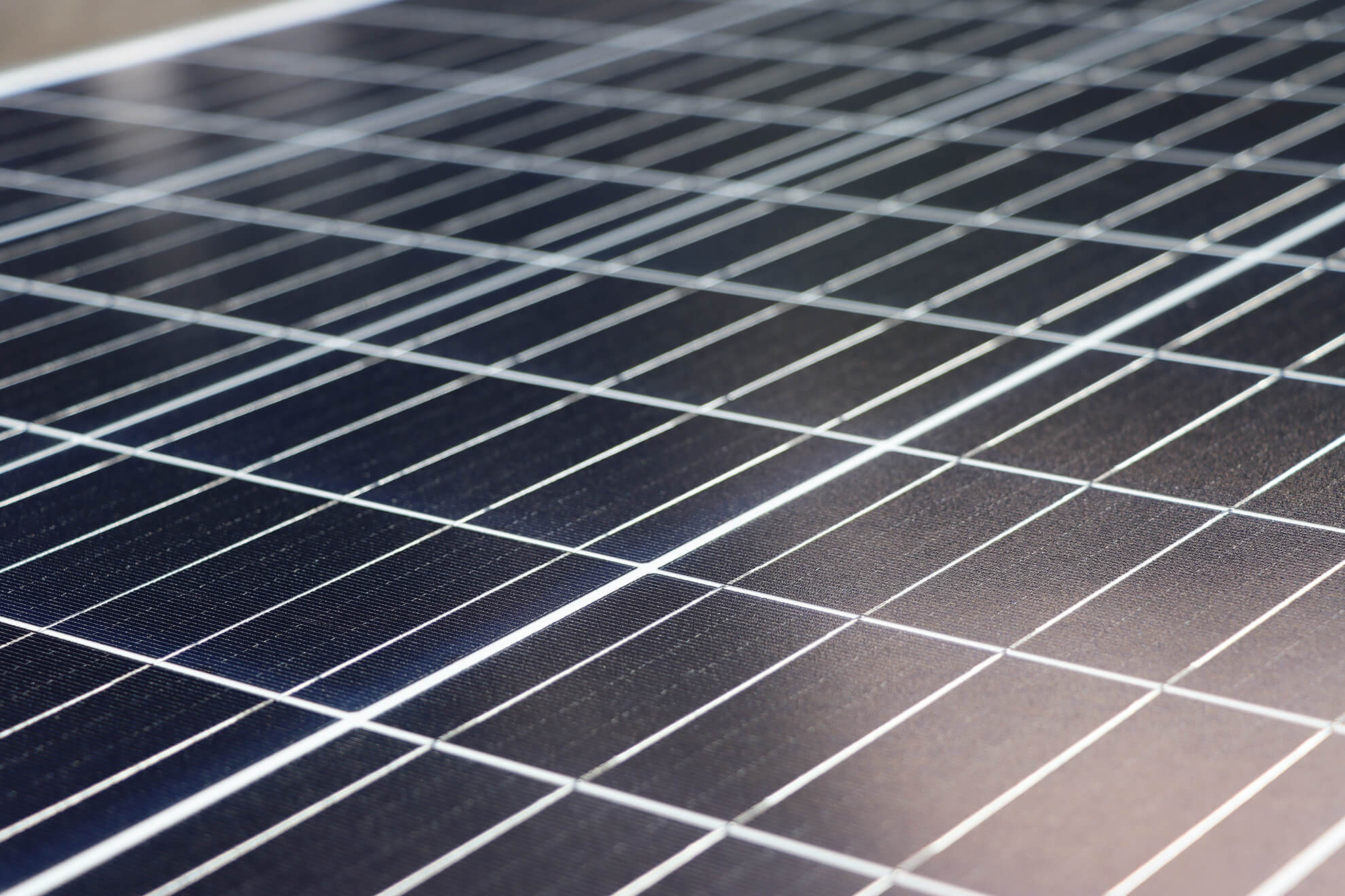 Investeren in zonnepanelen en je bedrijf verduurzamen?